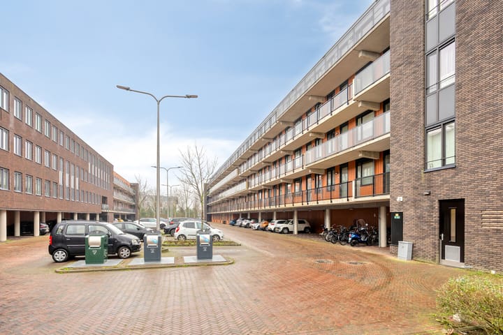 Photo 42 of Noordmanshof 64