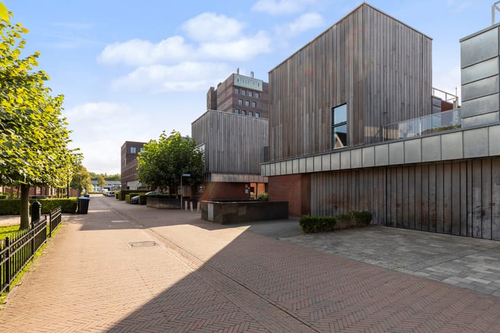 Photo 7 of Spoorbrughof 2