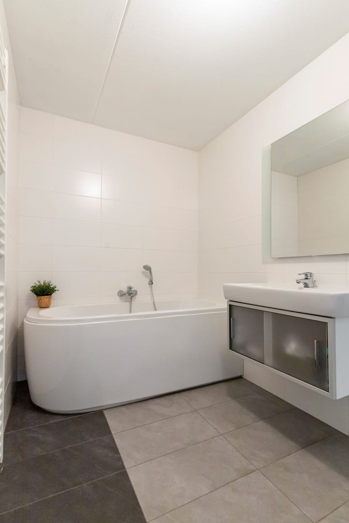 Photo 24 of Spoorbrughof 2