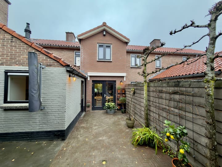 Photo 13 of Prins Bernhardlaan 29