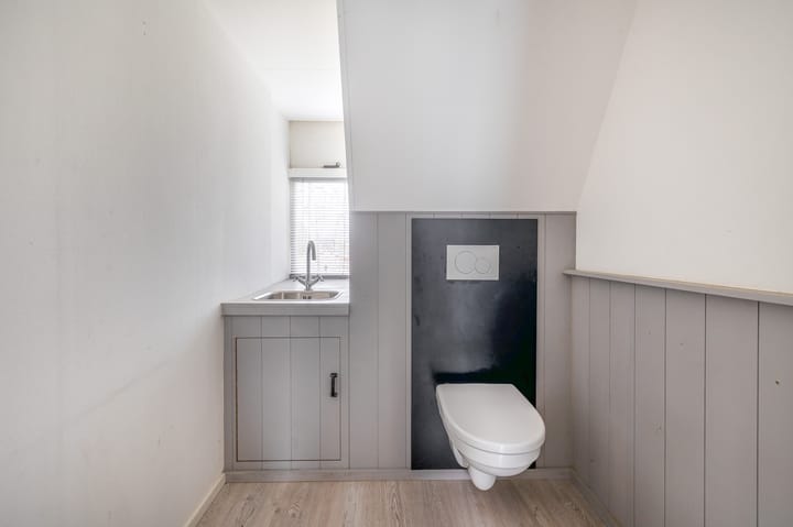 Photo 29 of Hoofdweg 164