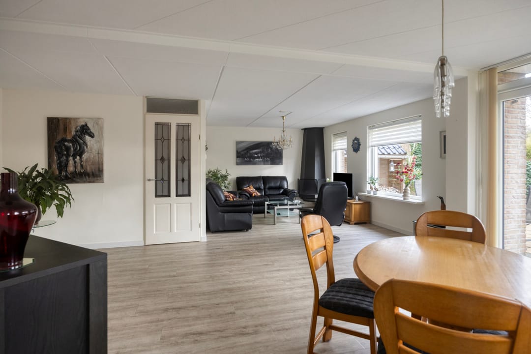 Foto 8 van Van Apeldoornshof 25