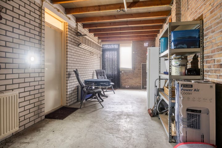 Photo 27 of Van Apeldoornshof 25