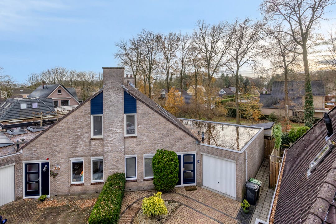 Foto 43 van Van Apeldoornshof 25