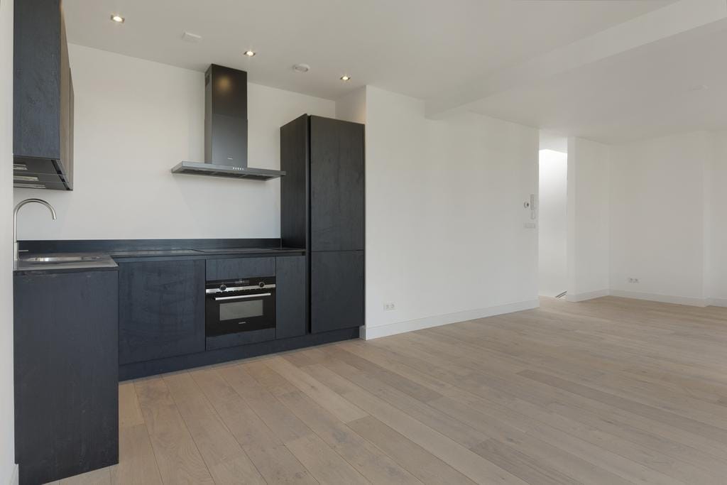 Foto 33 van Admiraal De Ruijterweg 157-4