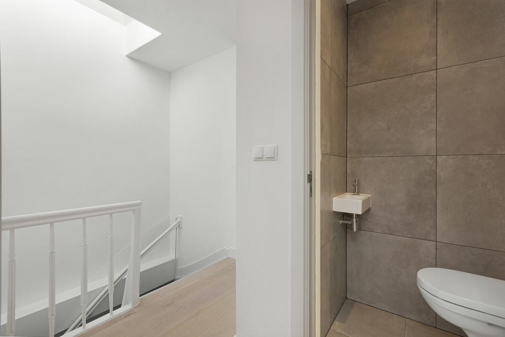 Foto 41 van Admiraal De Ruijterweg 157-4