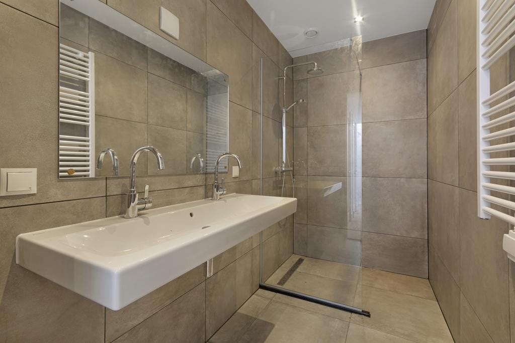 Foto 42 van Admiraal De Ruijterweg 157-4