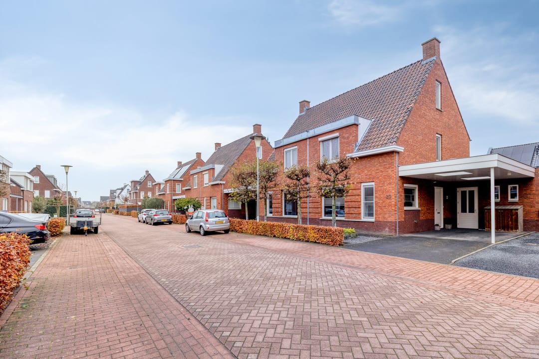 Photo 1 of Sperwerstraat 20
