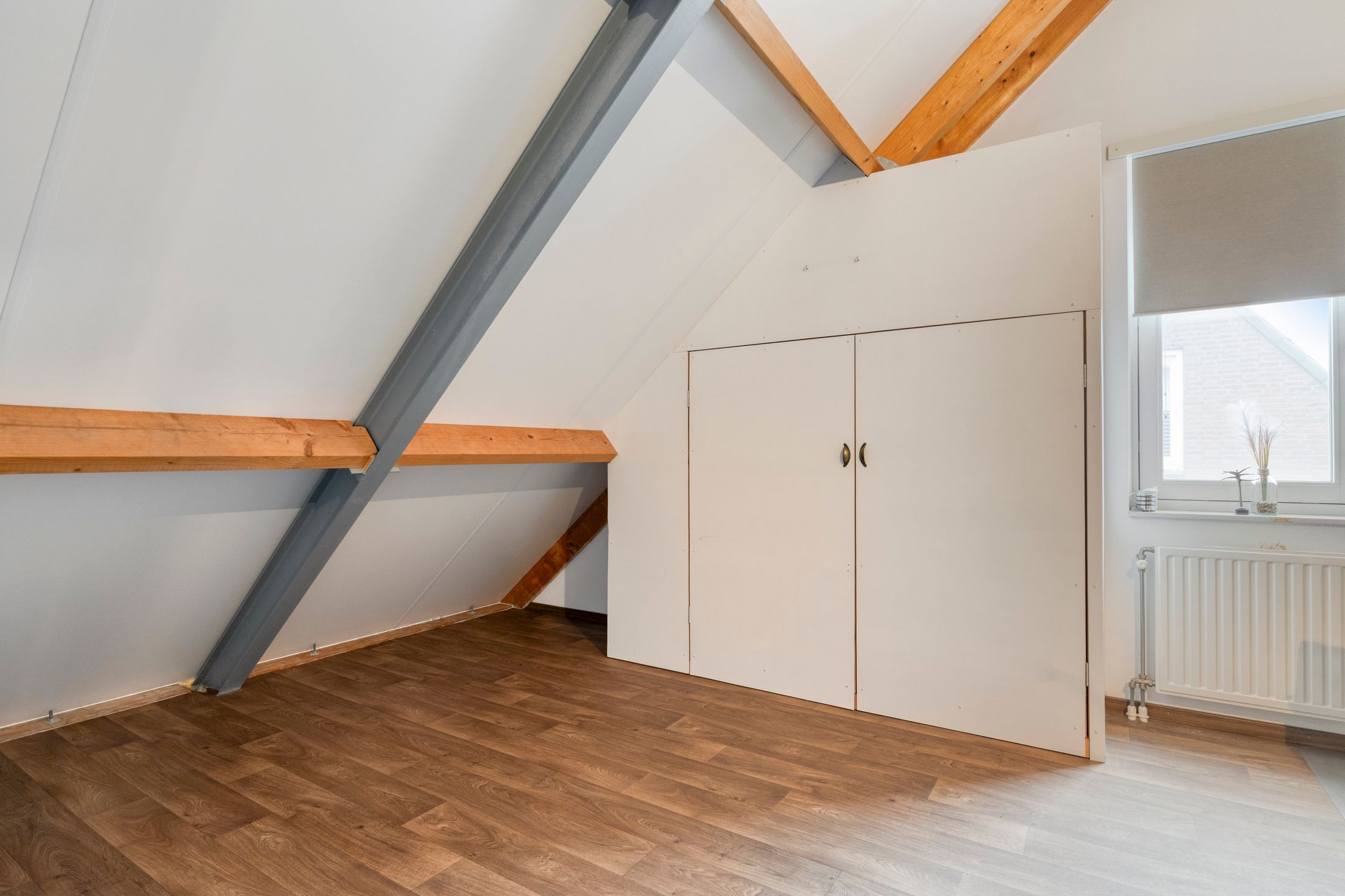 Photo 36 of Sperwerstraat 20