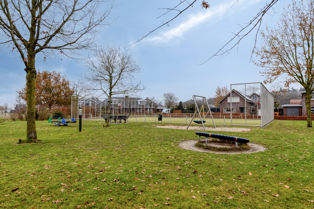 Photo 47 of Sperwerstraat 20