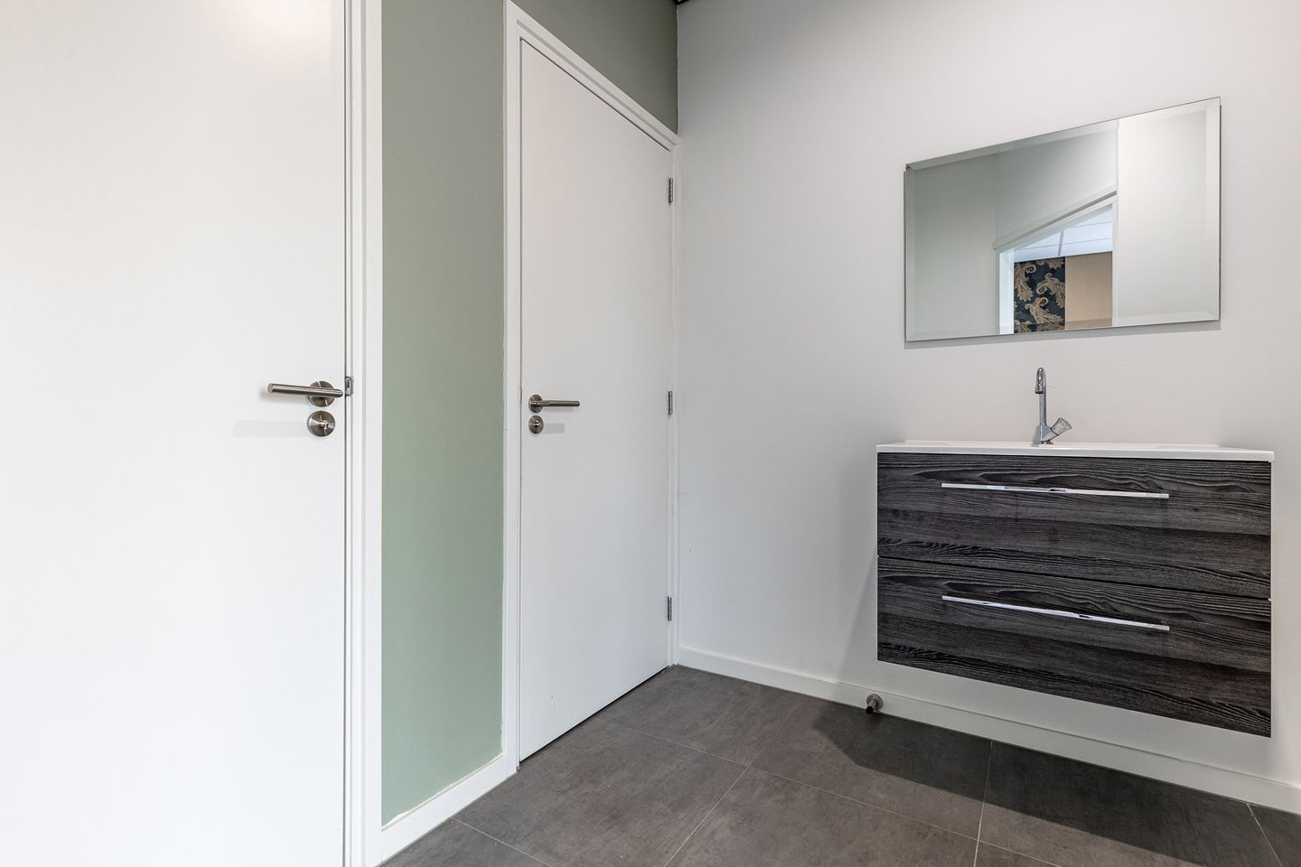 View photo 5 of Goossensstraat 24