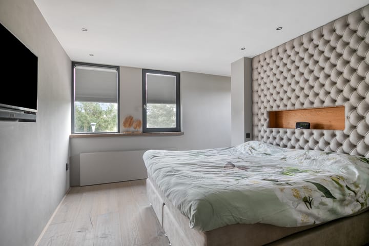 Photo 4 of De Snit 13