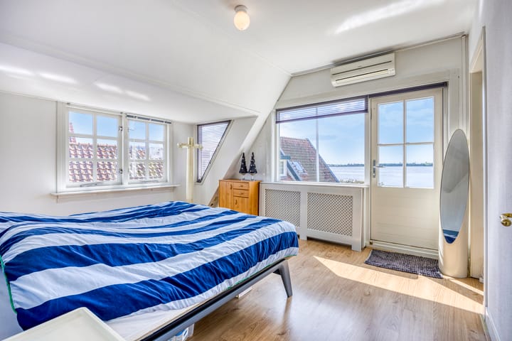 Foto 24 van Julianalaan 38