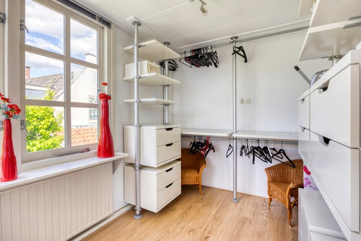 Foto 30 van Julianalaan 38