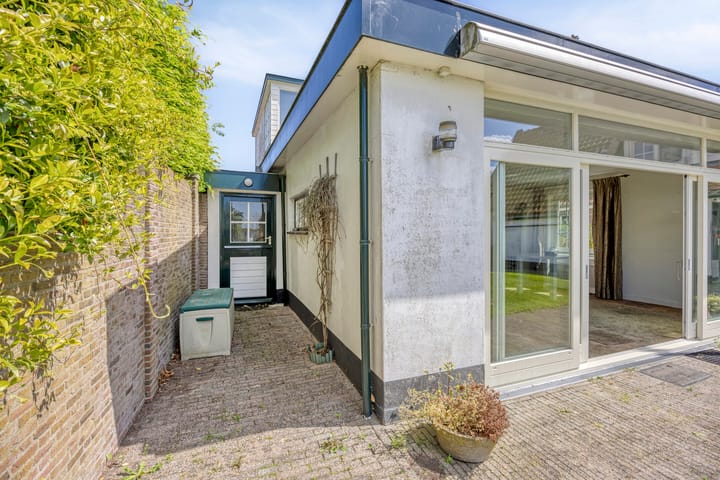 Foto 36 van Julianalaan 38