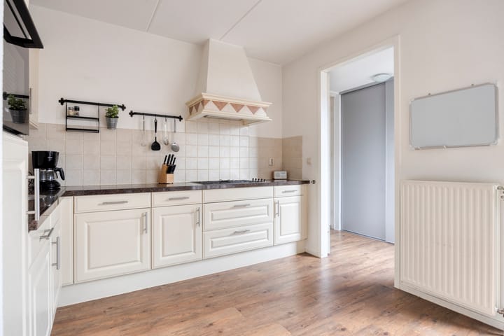 Foto 15 van Korhoenstraat 43