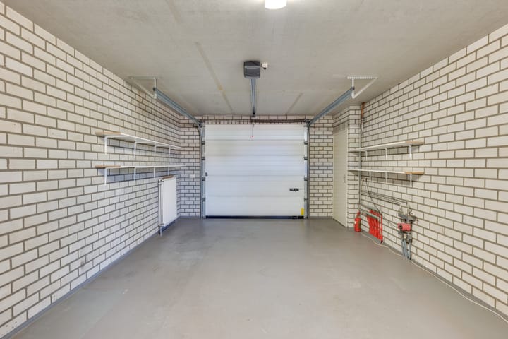 Photo 33 of Kavelaarsstraat 15