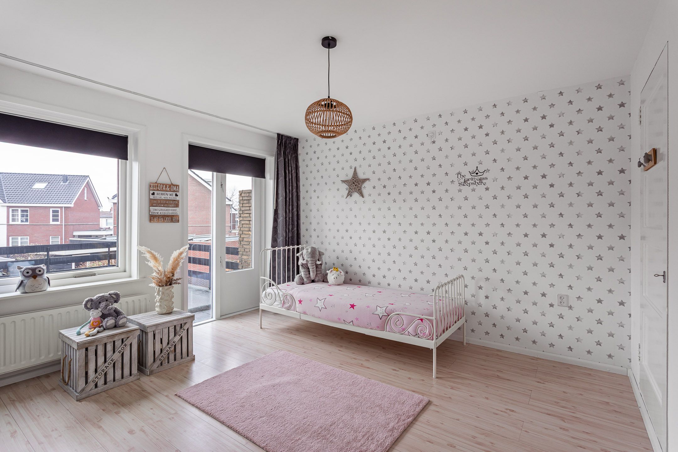 Photo 15 of Bornsestraat 237