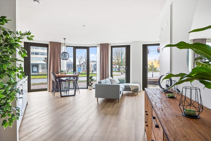 Foto 3 van Burgemeester Elsenlaan 321-A