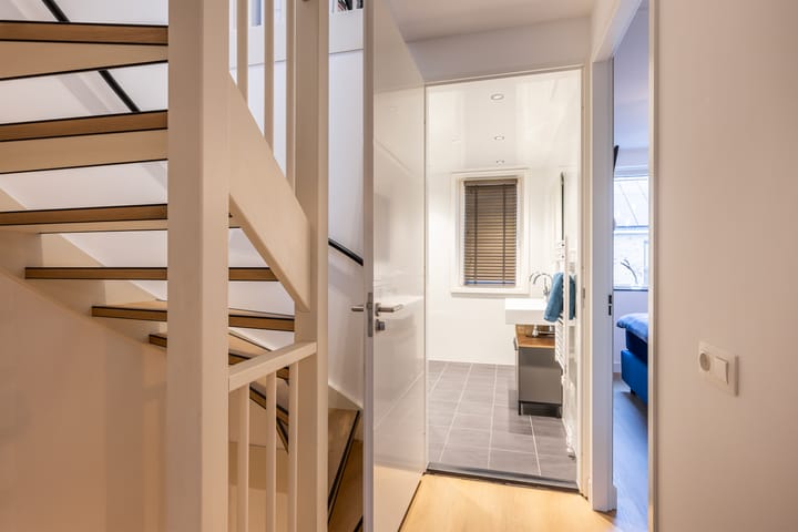 Photo 20 of M C M de Grootstraat 13