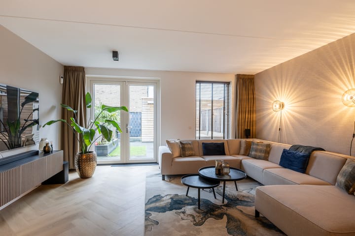 Photo 9 of M C M de Grootstraat 13