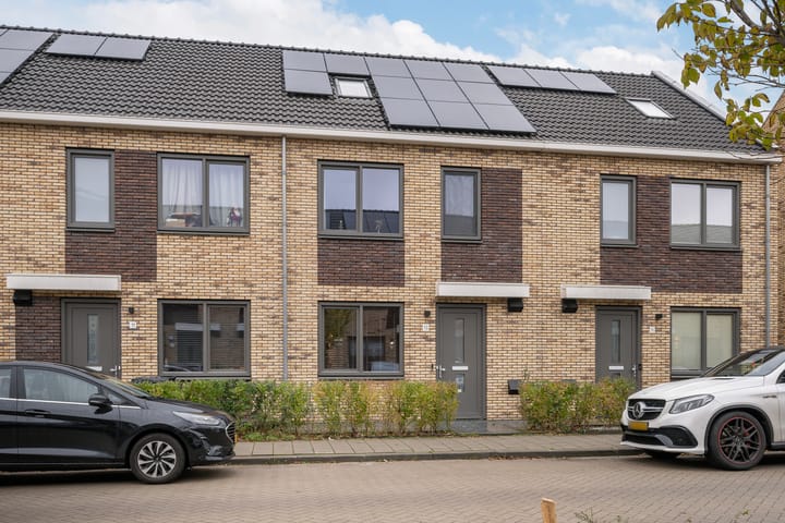 Photo 4 of M C M de Grootstraat 13