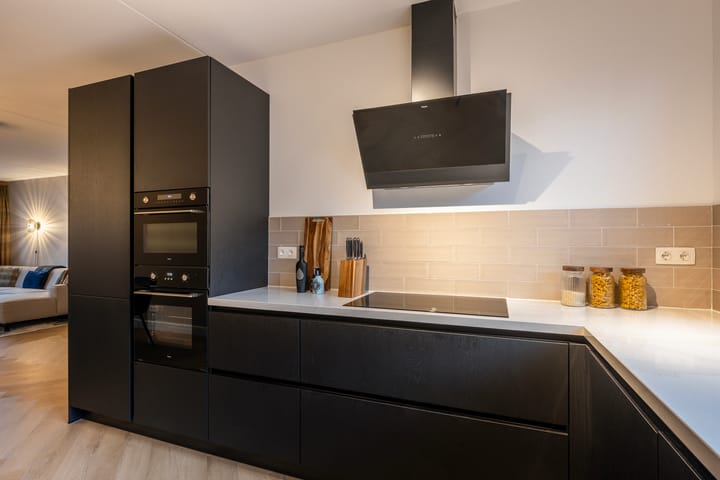 Photo 16 of M C M de Grootstraat 13