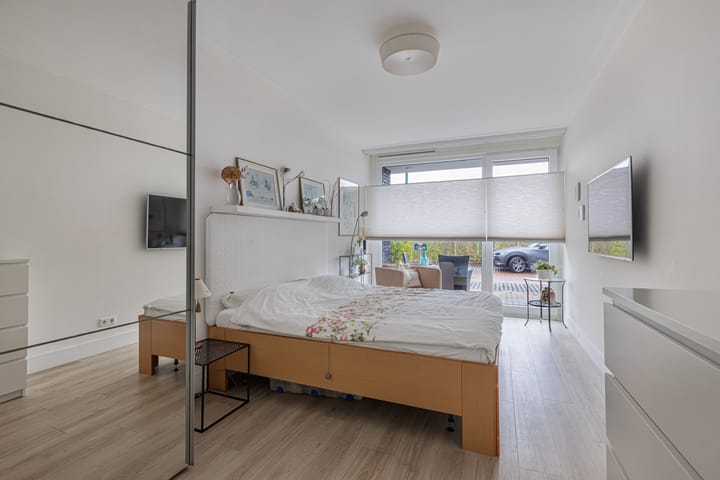 Photo 18 of Laantje van Israëls 15