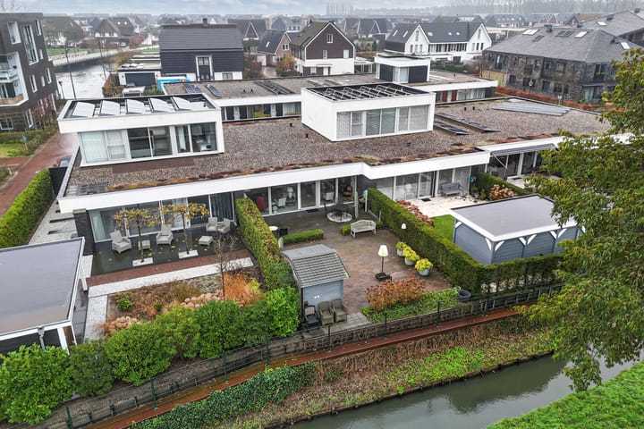 Photo 26 of Laantje van Israëls 15