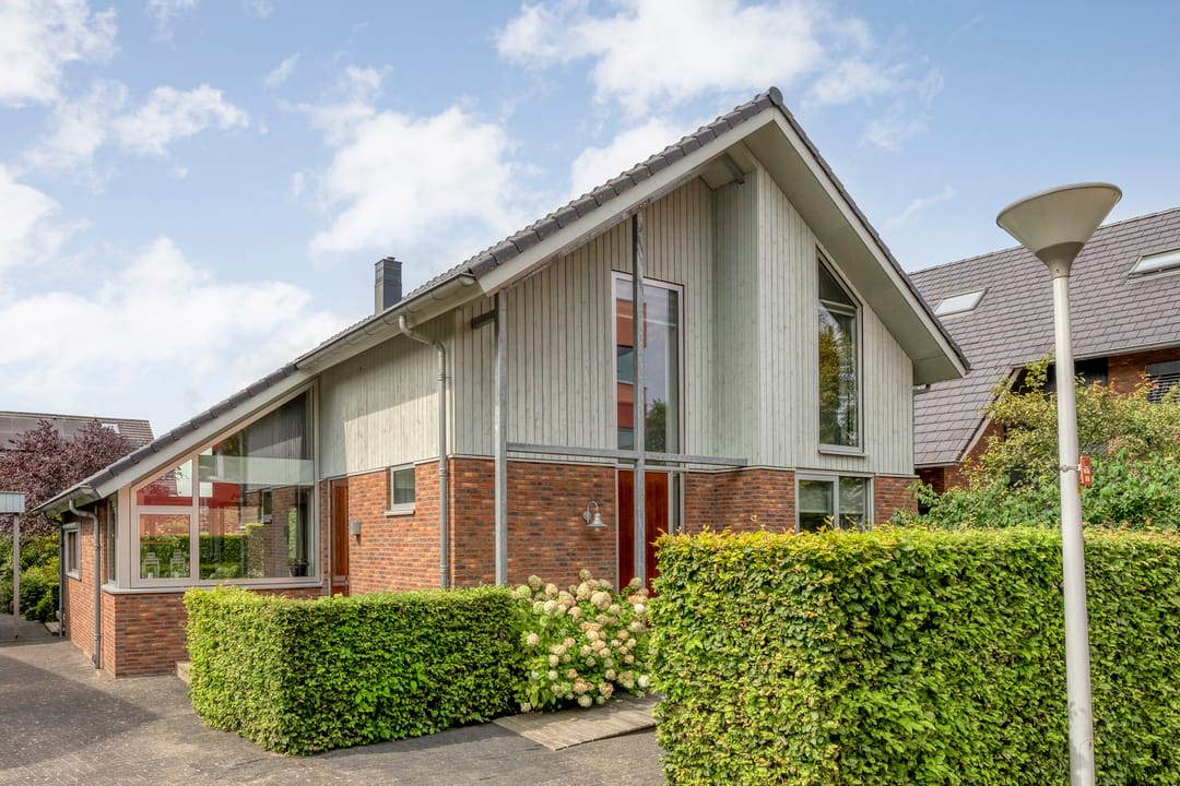 Photo 1 of Eerdelaan 33