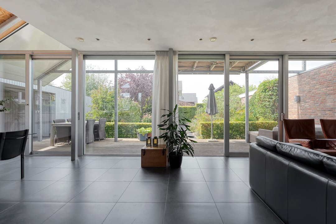 Photo 2 of Eerdelaan 33