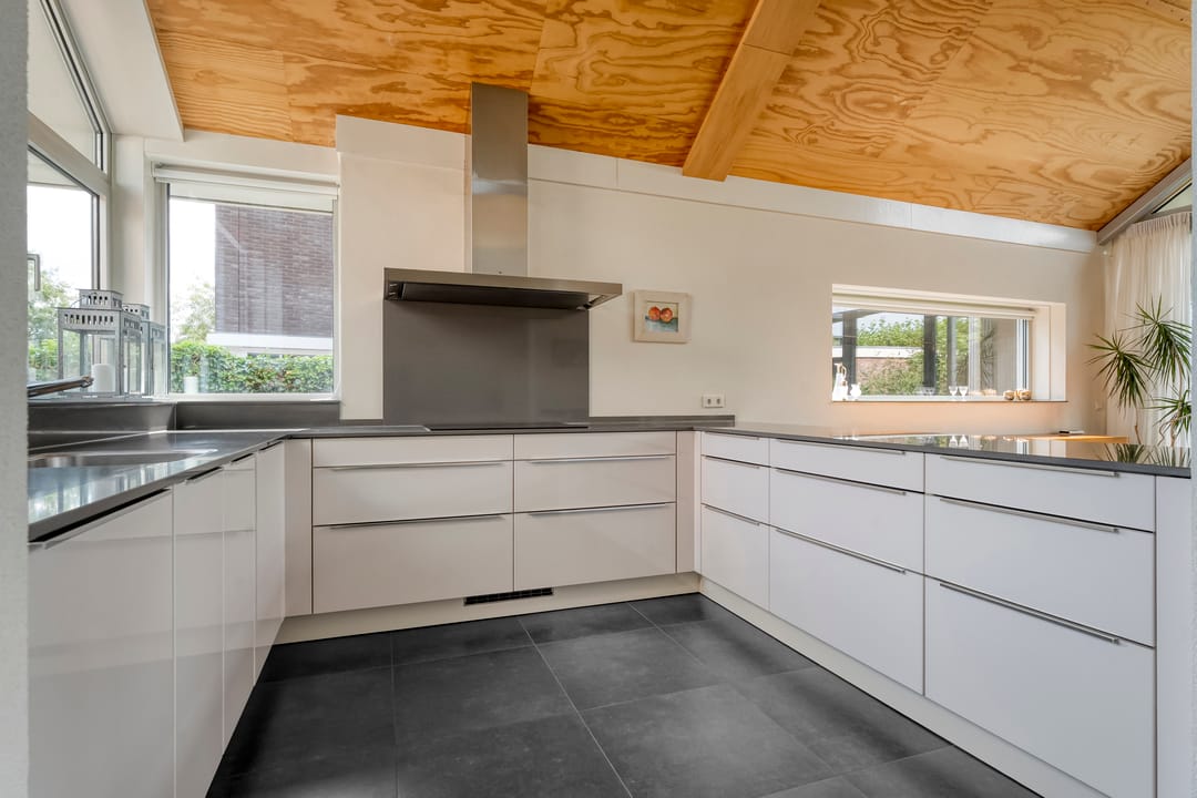 Photo 13 of Eerdelaan 33