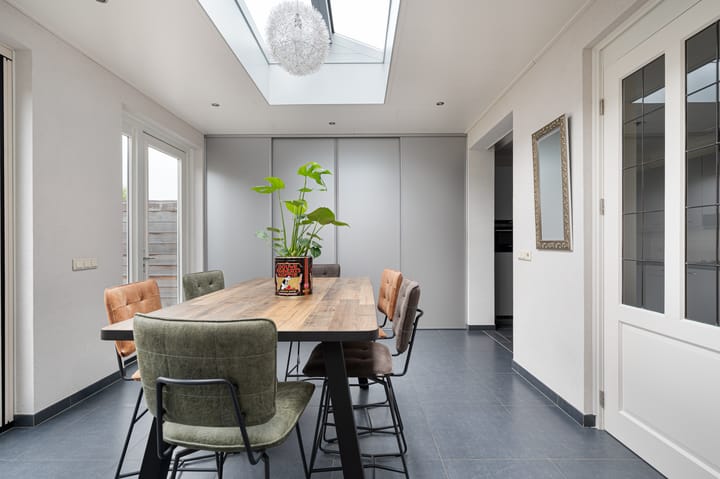 Photo 14 of De Quaystraat 26