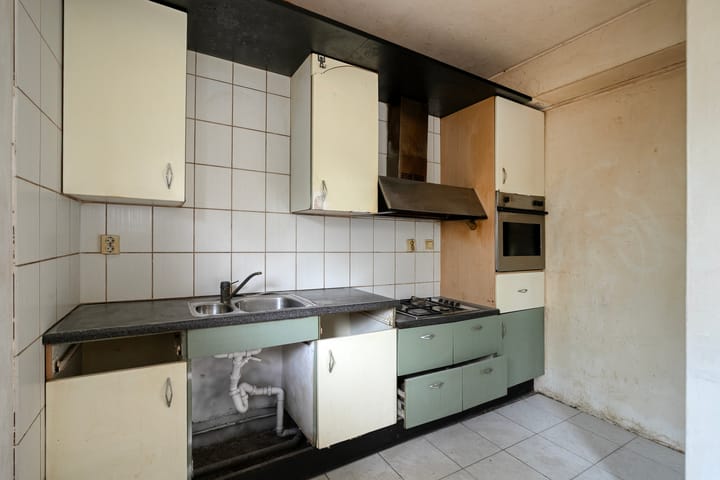 Photo 13 of Bastion 463