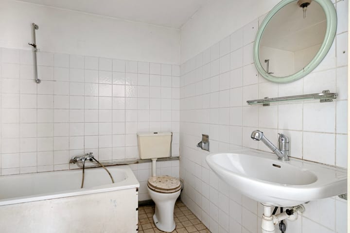 Photo 22 of Bastion 463