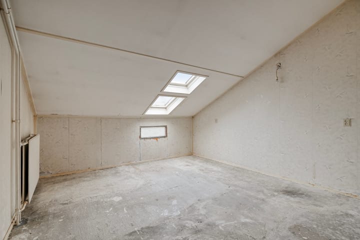 Photo 26 of Bastion 463