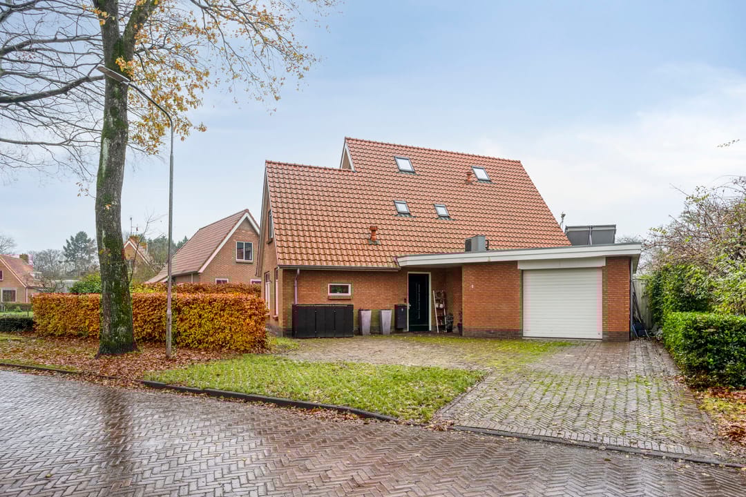 Photo 8 of Zuiderstraat 9