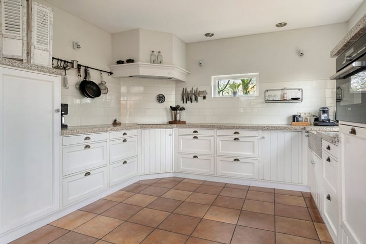 Photo 23 of Zuiderstraat 9