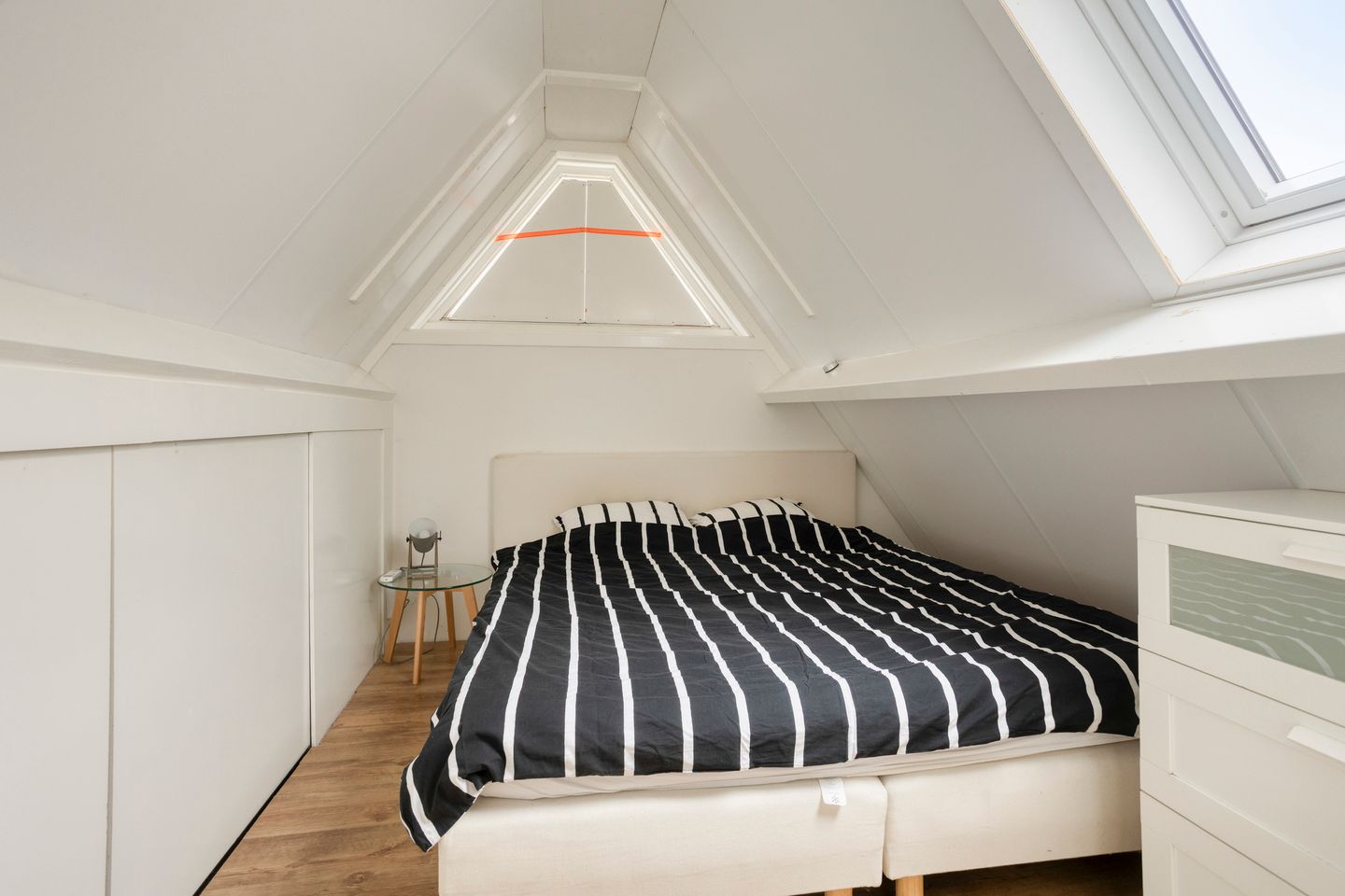 Photo 49 of Zuiderstraat 9