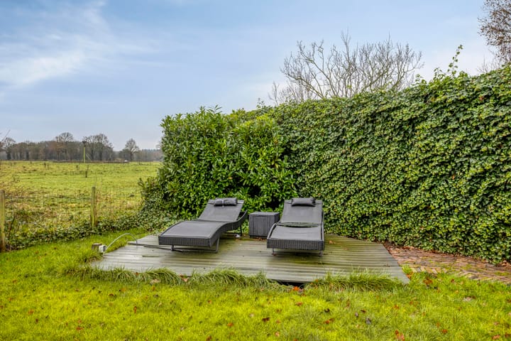 Photo 58 of Zuiderstraat 9