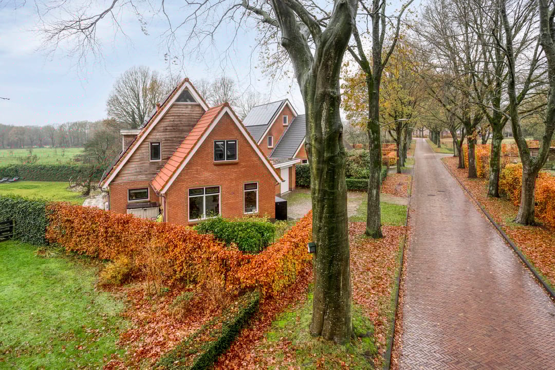 Photo 67 of Zuiderstraat 9