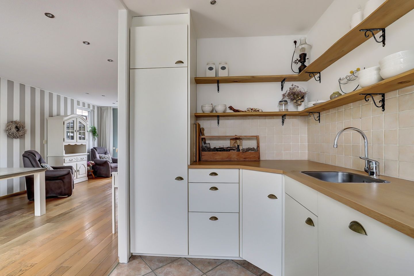 Photo 10 of Oosterscheldestraat 151