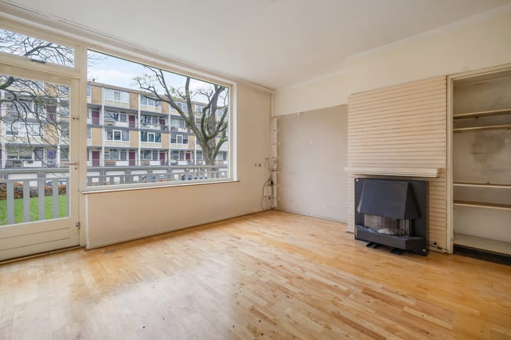 Photo 3 of Karel Doormanlaan 318