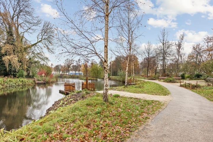 Foto 24 van Willem de Nobelaerlaan 24