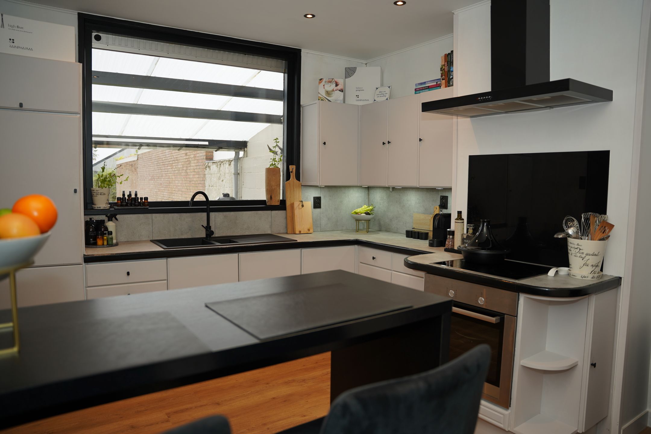 Photo 15 of Weststraat 70