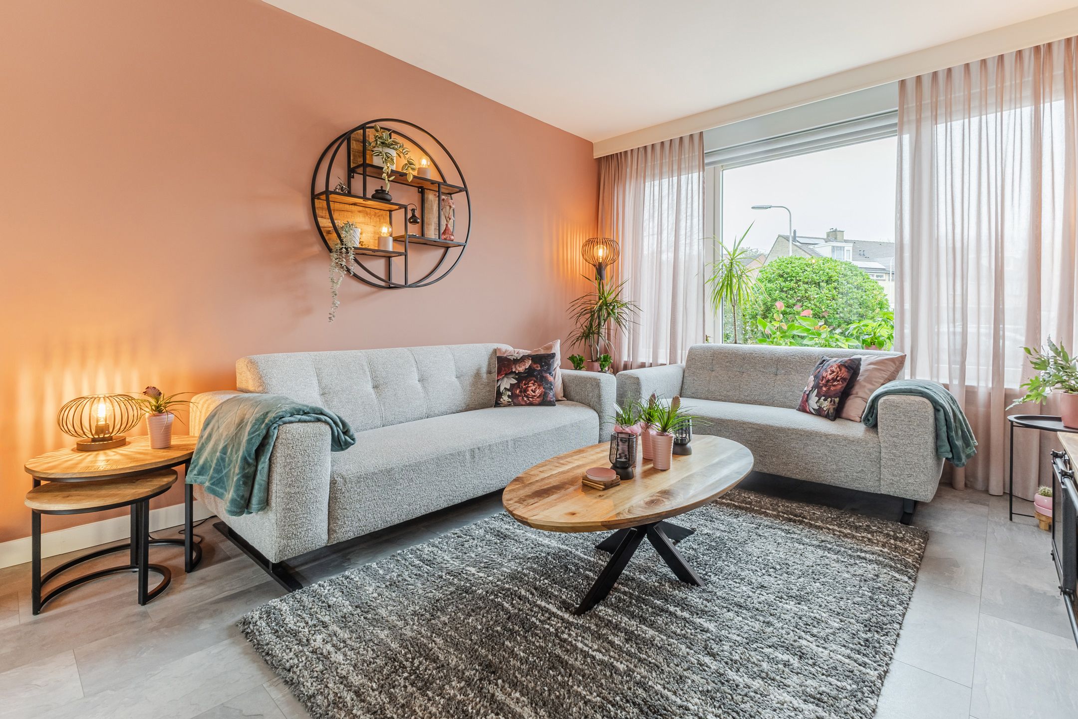 Foto 12 van Botter 24