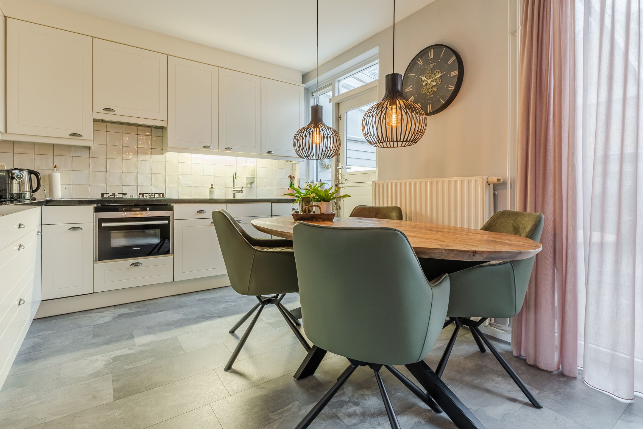 Foto 15 van Botter 24