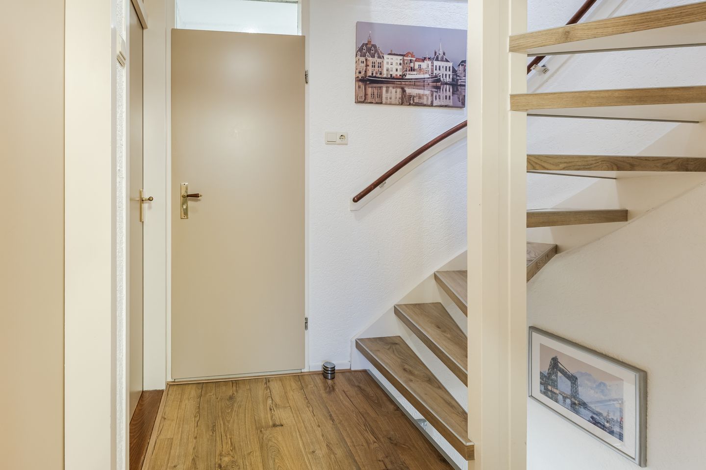 Foto 20 van Botter 24