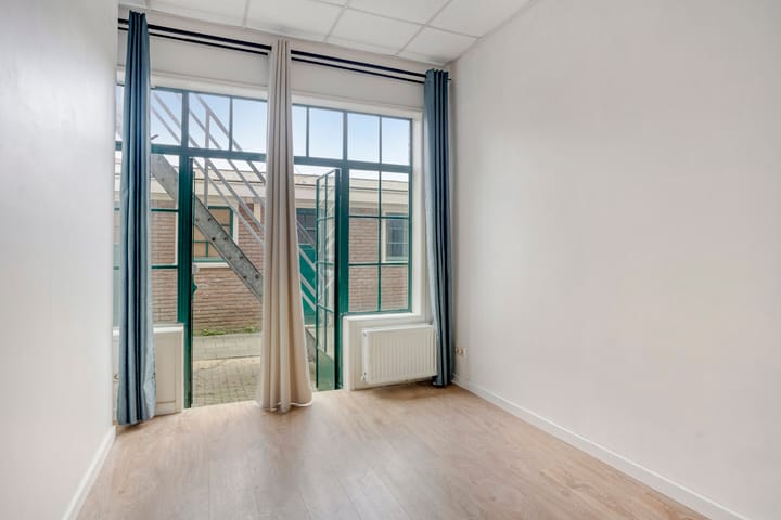 Foto 10 van Veerstraat 46