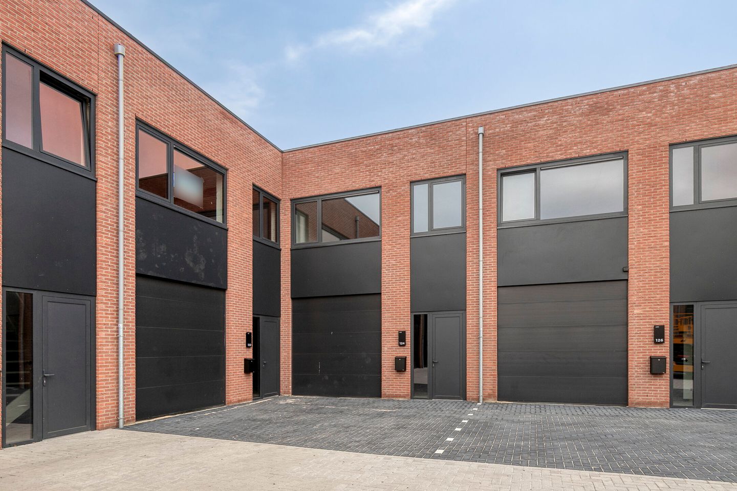 Bekijk foto 2 van Markerkant 13 124